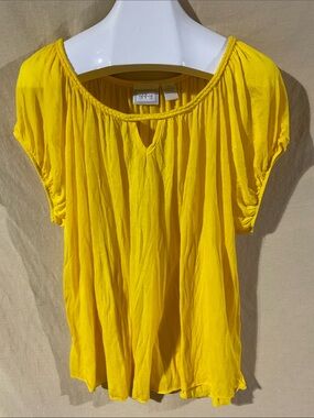 cg l cg Size 3X Yellow Short Sleeve Top